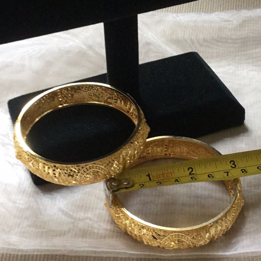 Bangles - Picture 2 of 5